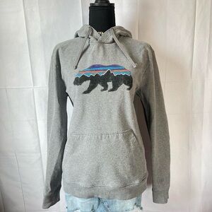 Gray Patagonia Bear Nature hoodie